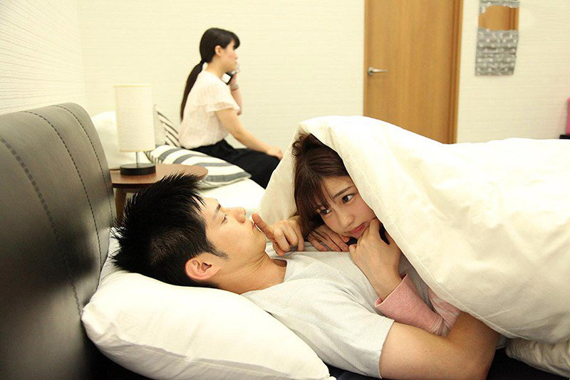Lustful Nurse Mahiro Tadai Takes Care of Patients at Home